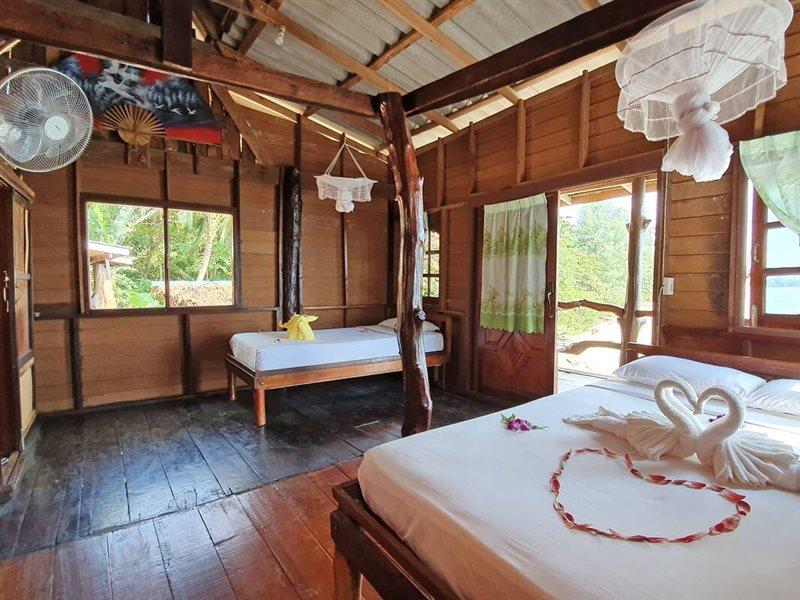 Koh Jum Aosi Beach View Bagian luar foto