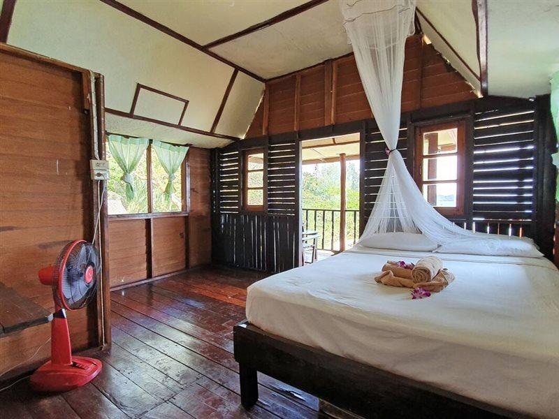 Koh Jum Aosi Beach View Bagian luar foto