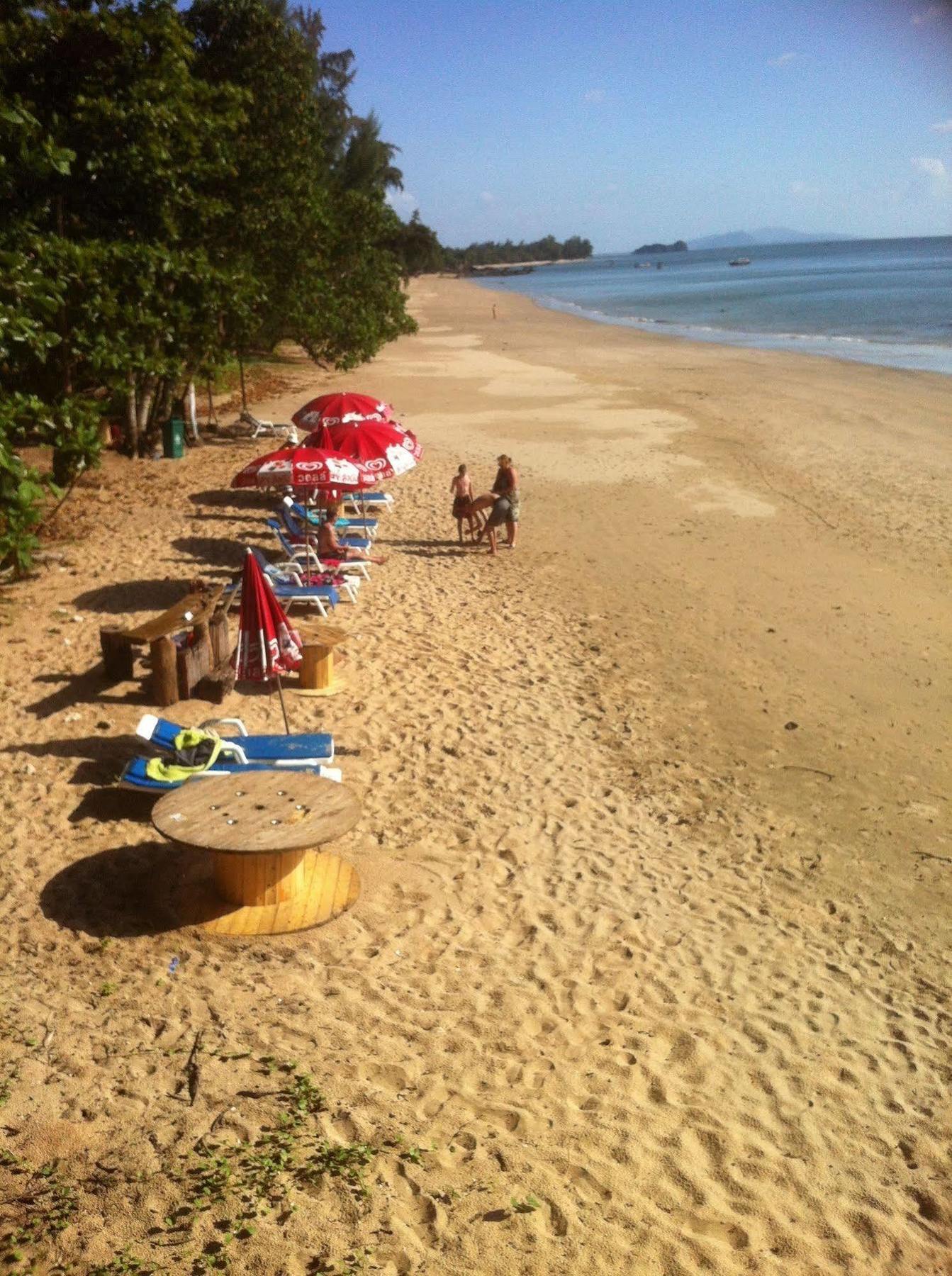 Koh Jum Aosi Beach View Bagian luar foto