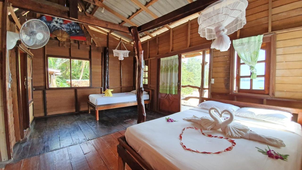 Koh Jum Aosi Beach View Bagian luar foto