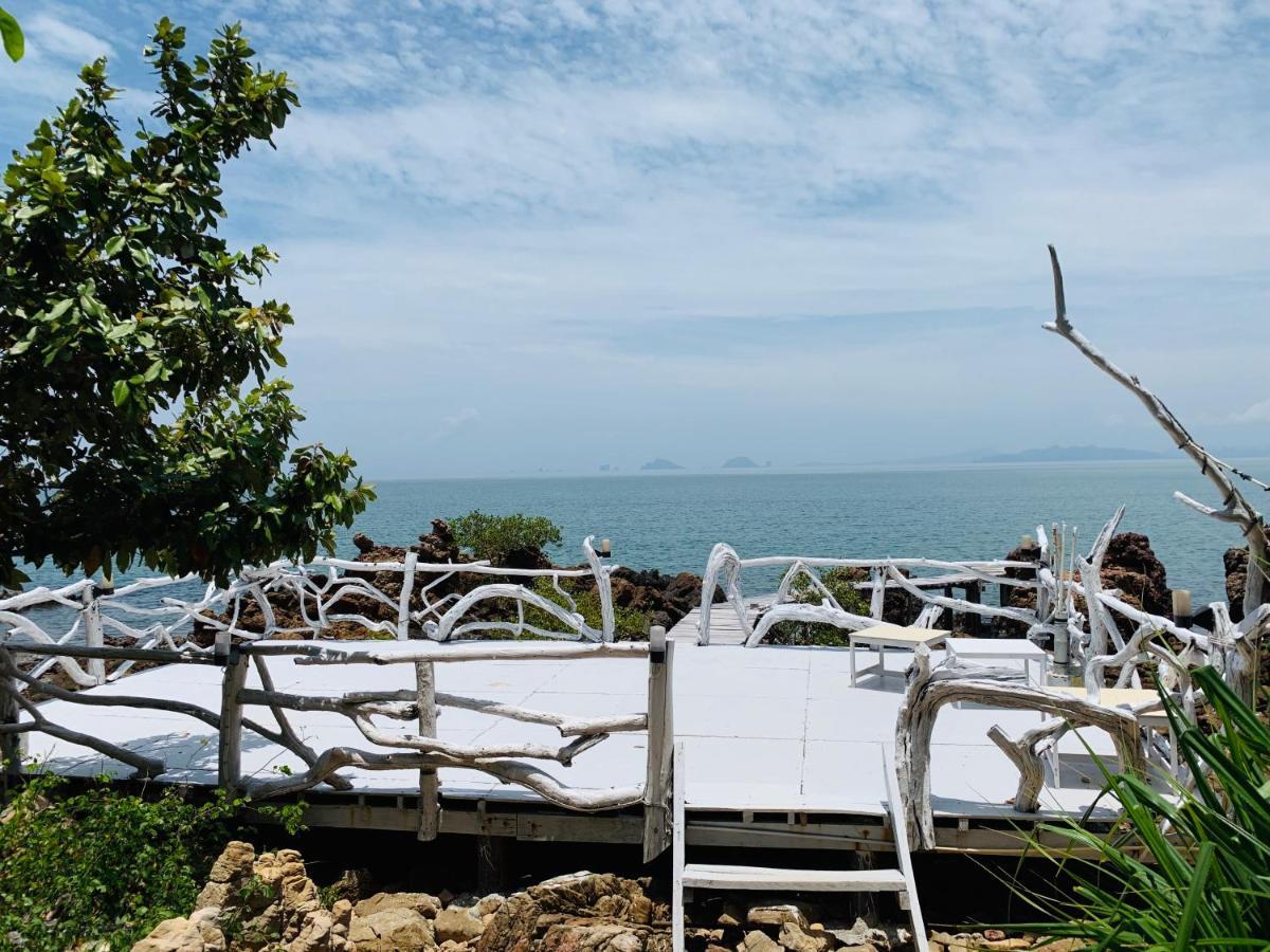 Koh Jum Aosi Beach View Bagian luar foto